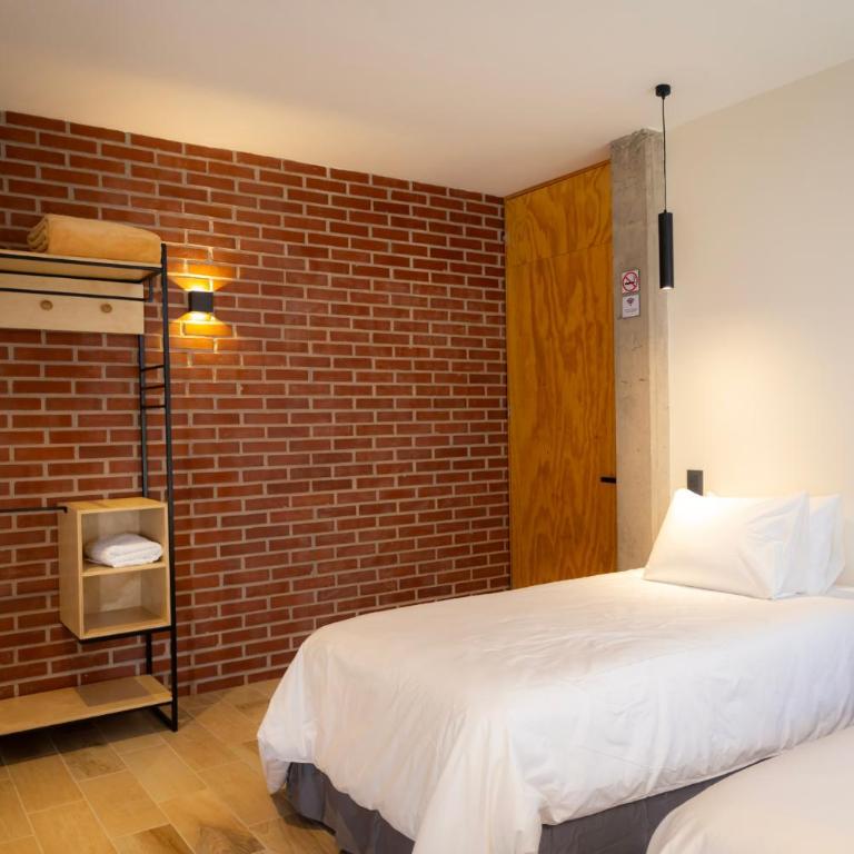 Casa Antena - Three-Bedroom Apartment with Balcony - 44