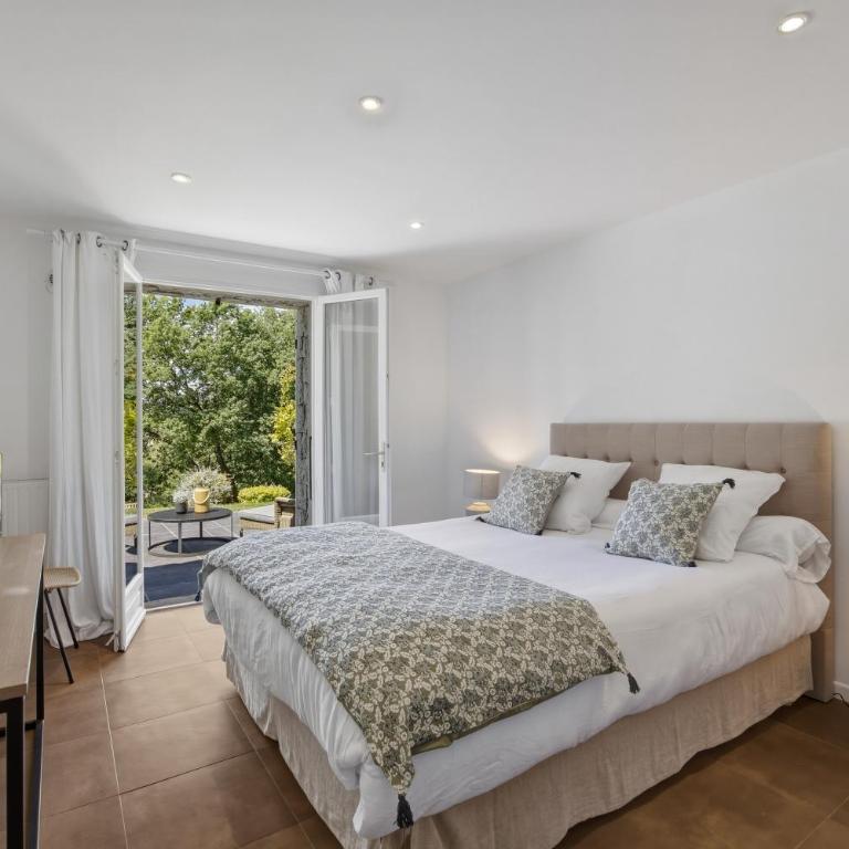 A Casa Bianca - Chambre Lit Queen-Size - Vue sur Piscine - 2