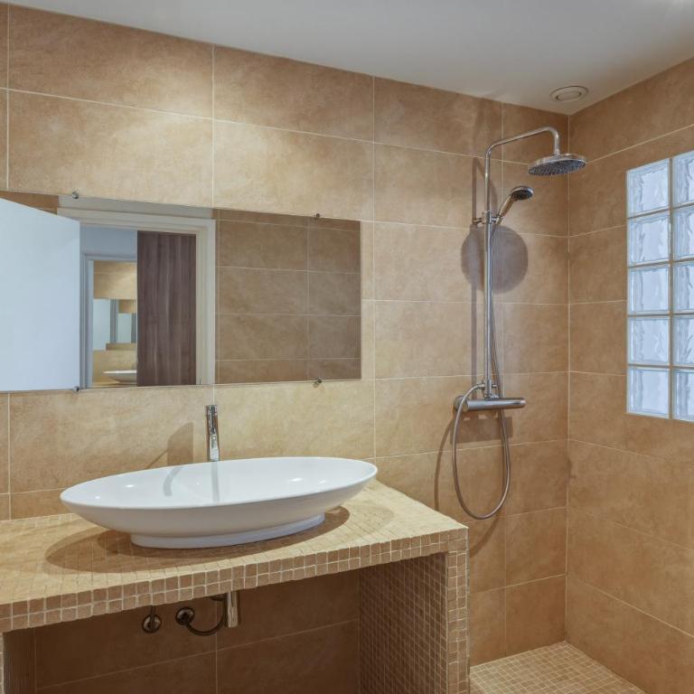A Casa Bianca - Chambre Lit Queen-Size - Vue sur Piscine - 3