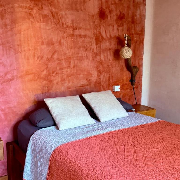Casa del Tunel Lodge in Getsemani - Deluxe Double or Twin Room with Balcony - 15