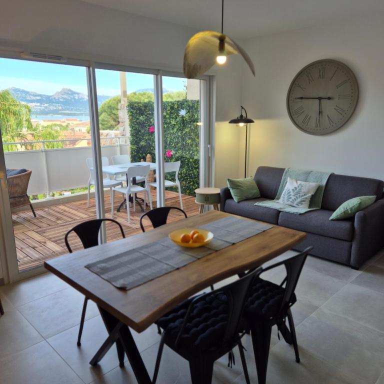 Superbe T2 climatisé avec terrasse vue mer & citadelle - Apartment mit 1 Schlafzimmer - 6