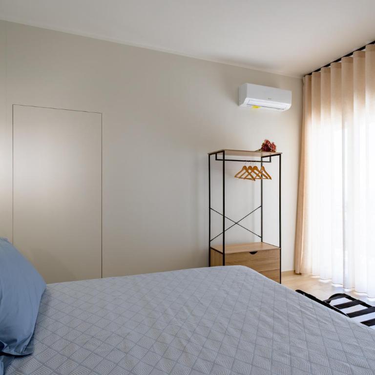 SOAVI Casa Vacanze Luxury Rooms - Deluxe Double Room with Balcony and Sea View - 8