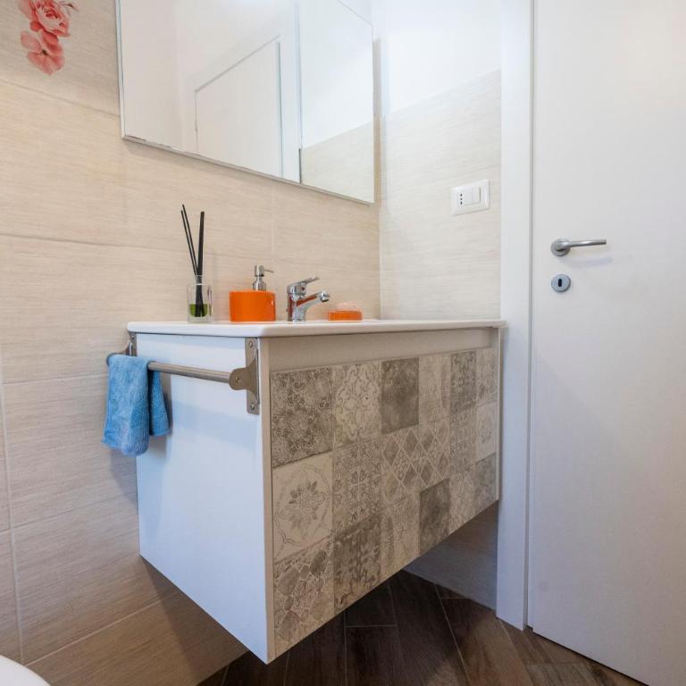 344 - La Gemma sul mare, 7 min spiaggia e mare posteggio - Appartamento con 2 Camere da Letto, Balcone e Vista mare - 25