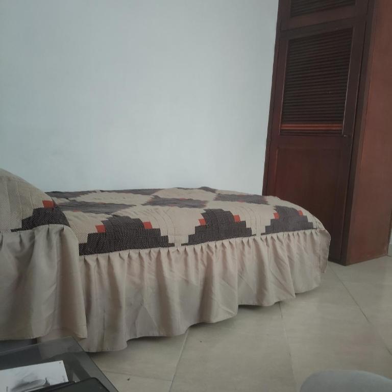 Apartamento Amoblado en Laureles Medellín Cerca a Unicentro - Apartamento de 2 dormitorios - 4