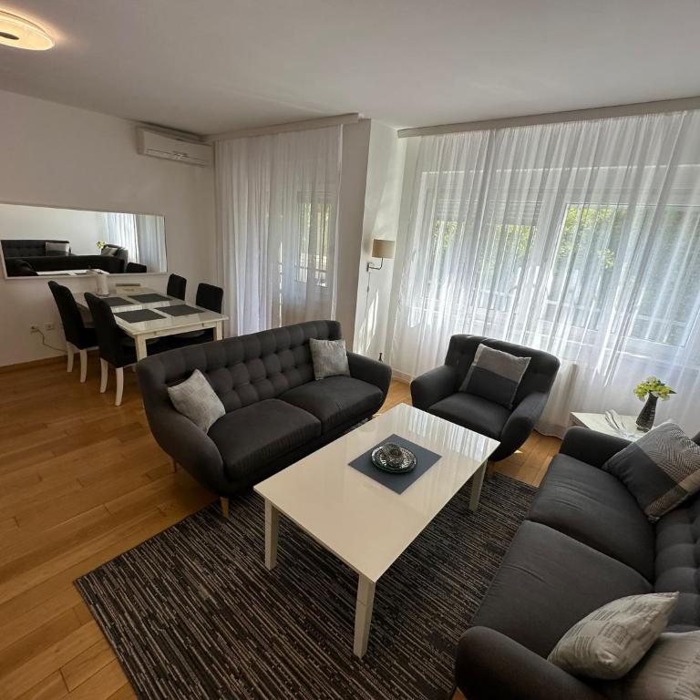 Apartment Luna Sarajevo - Apartman sa 2 Spavaće Sobe - 1