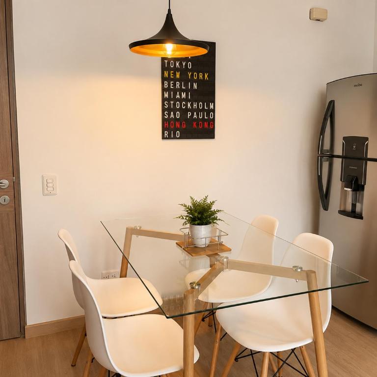 Astoria Apartments - One-Bedroom Apartment - 6