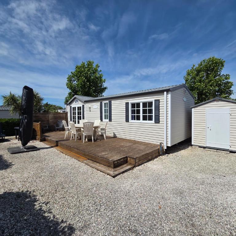Mobil-home tout confort, sécurisé et calme à Saint-Hilaire-de-Riez, piscine, plage à 200m - Mobile Home - 2