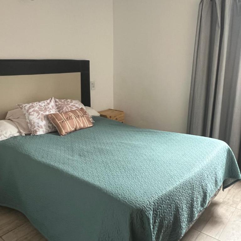 Depto zona Luro y Malvinas - One-Bedroom Apartment - 2