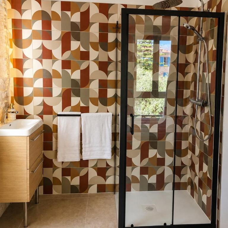 Cozy Loft-Style Apartment - Central Menton - One-Bedroom Apartment - 3