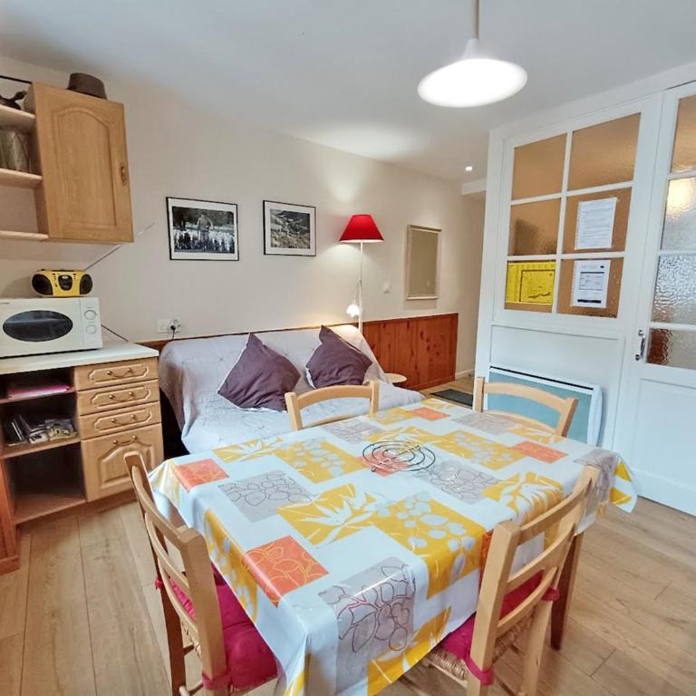 Le Chamayou - wifi - proche télécabine - centre Luchon - Apartamento de 2 dormitorios - 22