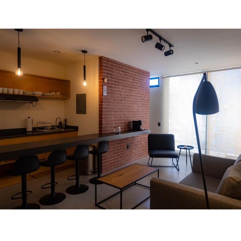 Casa Antena - Three-Bedroom Apartment with Balcony - 61