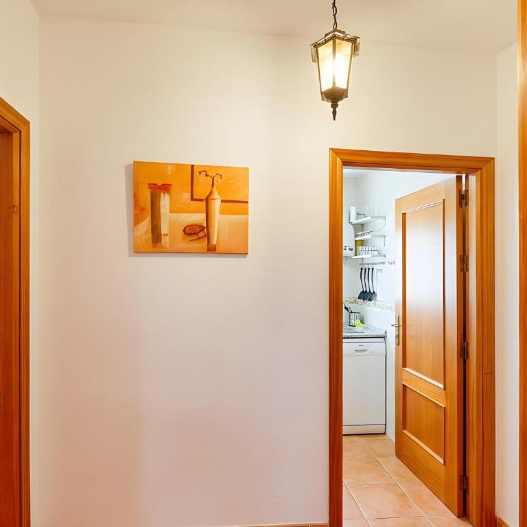 Casa con jardin privado piscina compartida garaje incluido - Ferienhaus - 20