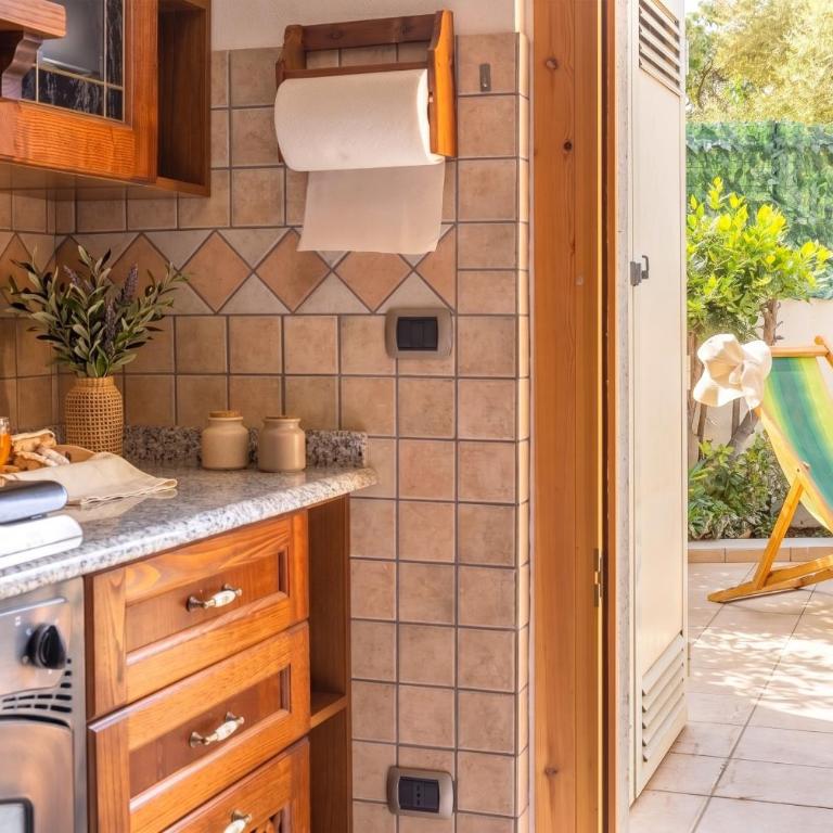 Villa Garden Spacious accommodations with a private garden in the heart of Alghero - Villa with Garden View - 58