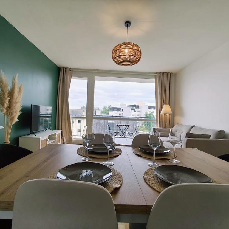 Suite Ô Mayeuc - 6 personnes - Parking & Terrasse - Hyper centre Rennes - Second Lodge - Apartamento de 2 dormitorios - 1