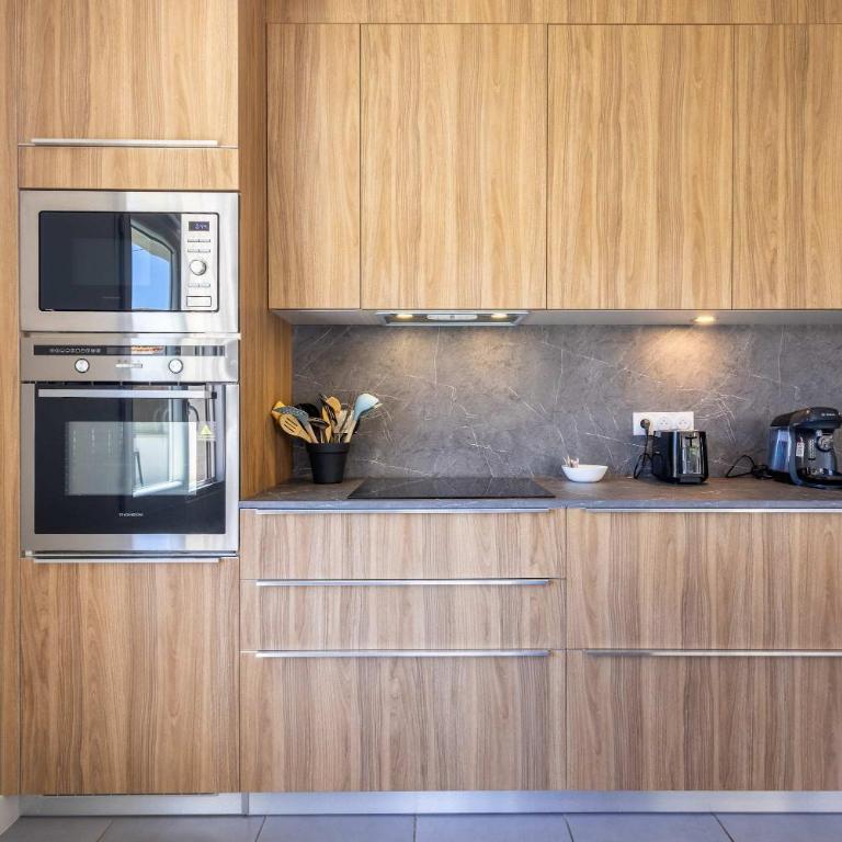 Ensemble Villa et Studio Piscine Proche Plage - Vacation Home - 4