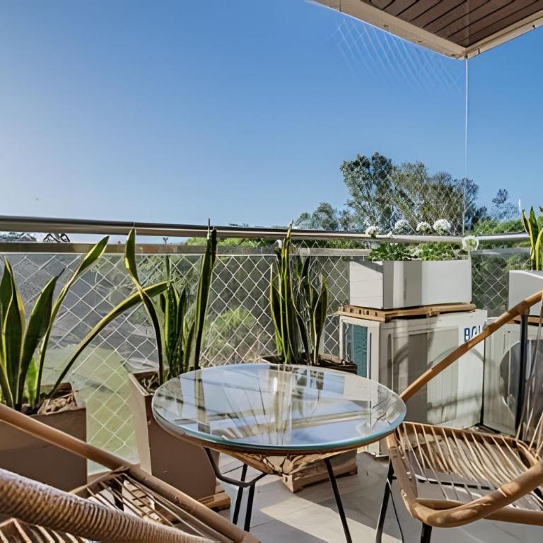 Espacioso 3BR y 2 Terrazas Cerca de Parques - Apartamento Deluxe de 3 dormitorios - 1