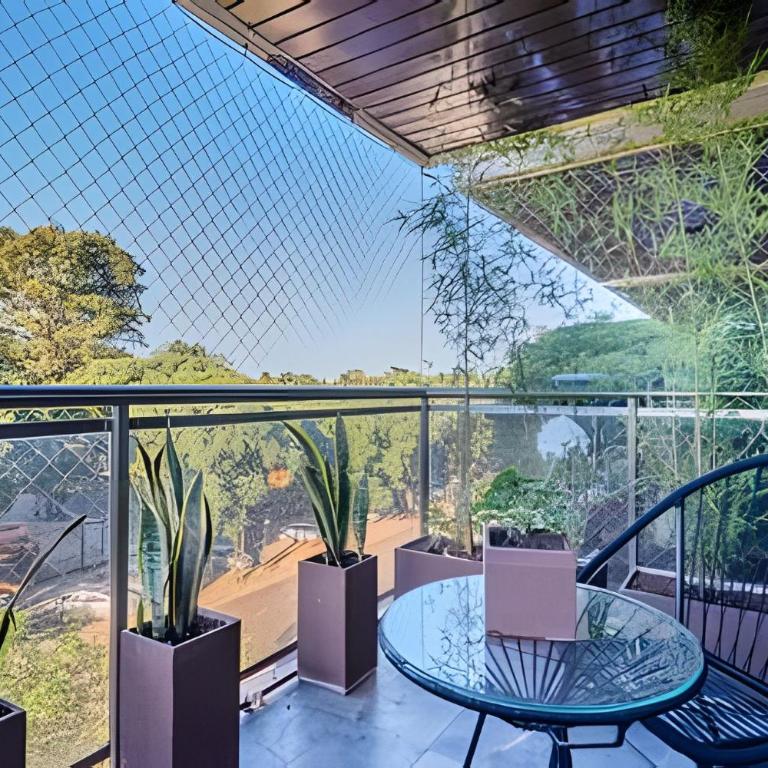 Espacioso 3BR y 2 Terrazas Cerca de Parques - Apartamento Deluxe de 3 dormitorios - 4