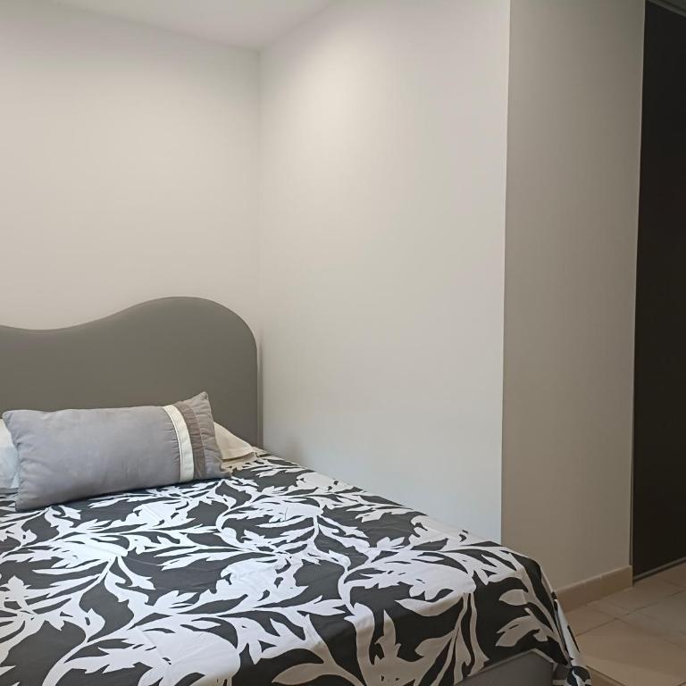 Residence Provence plage - One-Bedroom Apartment - 2