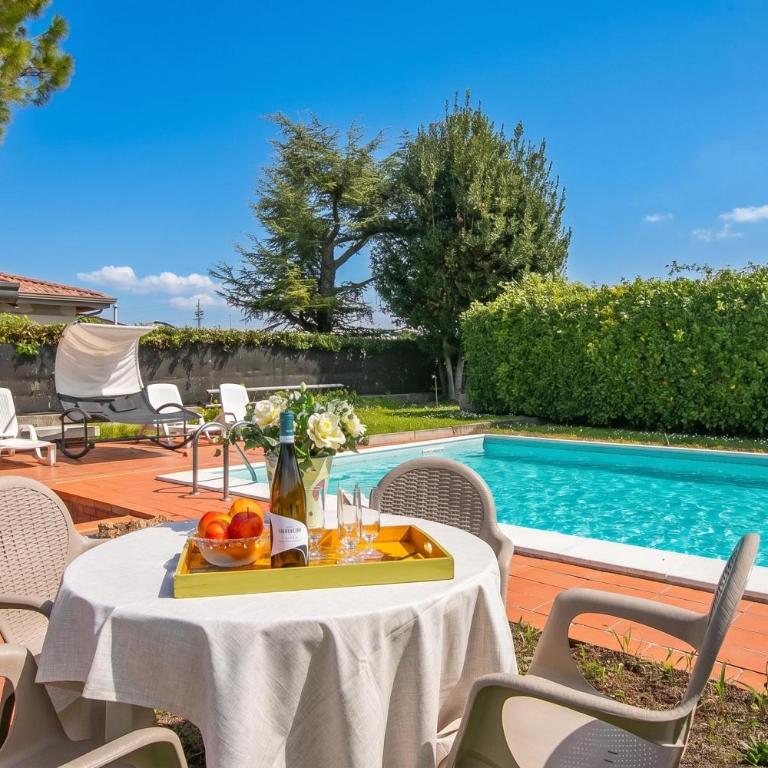 Villa Oasi With Private Pool - Happy Rentals - Villa con Piscina Privata - 2