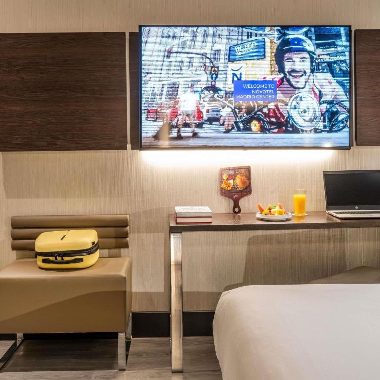 Novotel Madrid Center - Superior Queen Room - 4