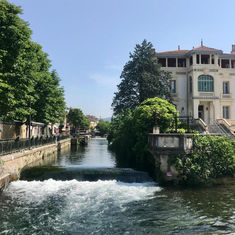 Jolie maison de ville, parking et jardin privés - Casa con 2 Camere da Letto - 18