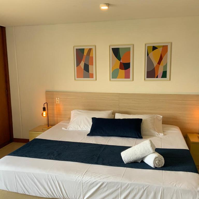 Amoblados Medellin Poblado Patio Bonito - Studio Apartment with Balcony - 10