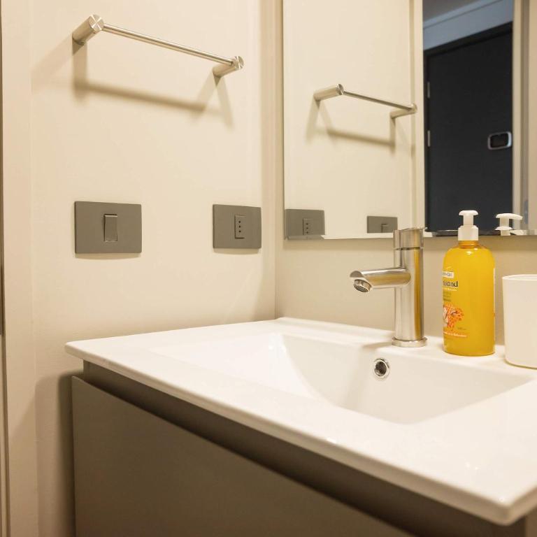 Chic Studio Retreat in Las Condes for 2 - Apartamento - 22