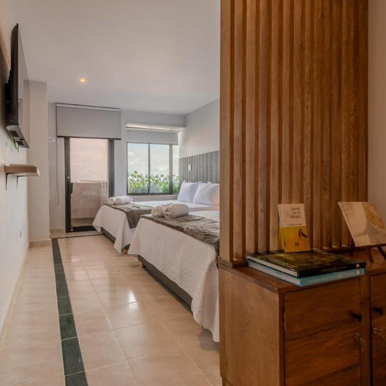 Spectacular City Views -Prime Location-Clock Tower - Studio Apartment - 3