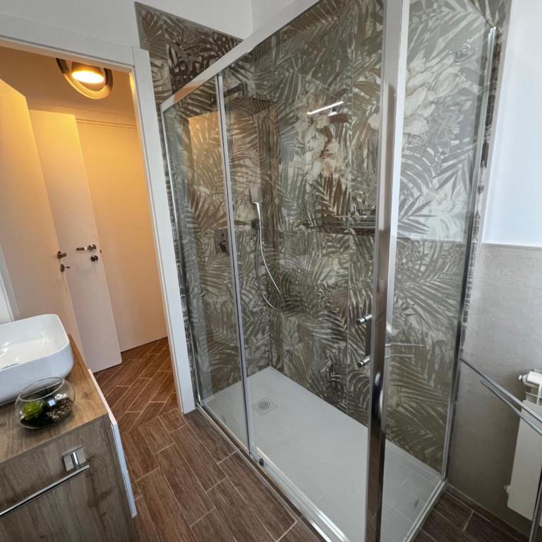 Freedom House - Two-Bedroom Apartment - 4