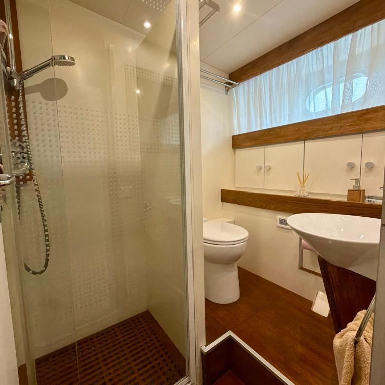 Yacht Laetitia Delta - Casa Móvil - 4