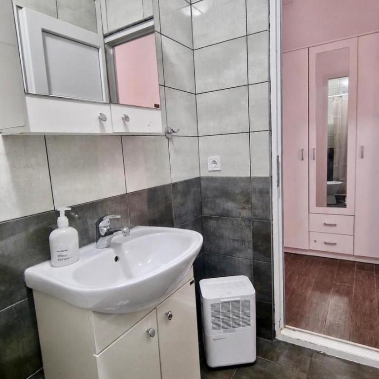 Apartments Vista Muo 2026 NEWLY RENOVATED - Studio - Erdgeschoss (2 Erwachsene) - 2