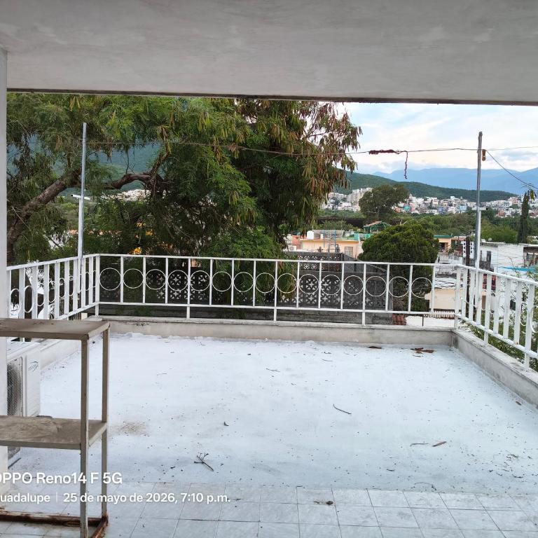 Planta Alta independiente zona centro de Guadalupe NL MX - One-Bedroom Apartment - 4