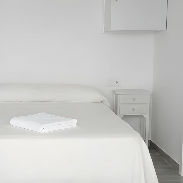 Estudio cerca de la playa y del centro del pueblo - Apartment - 6