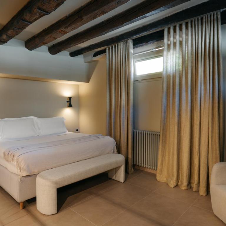 Palazzo Balsamo Boutique Hotel - Camera Quadrupla su 2 Livelli - 2