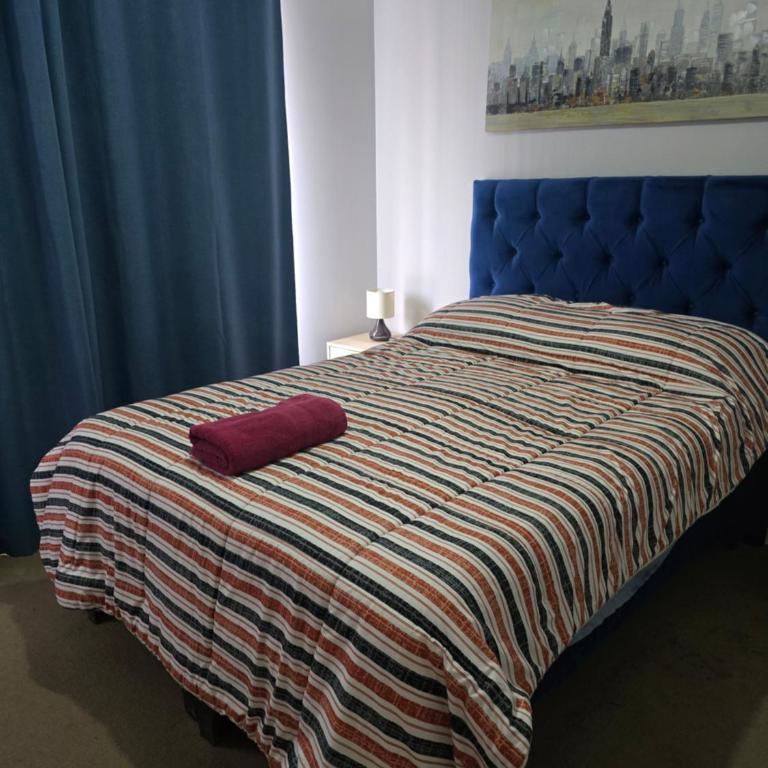 Hermoso Departamento en condominio a pasos del mall - Apartamento de 3 dormitorios con balcón - 1
