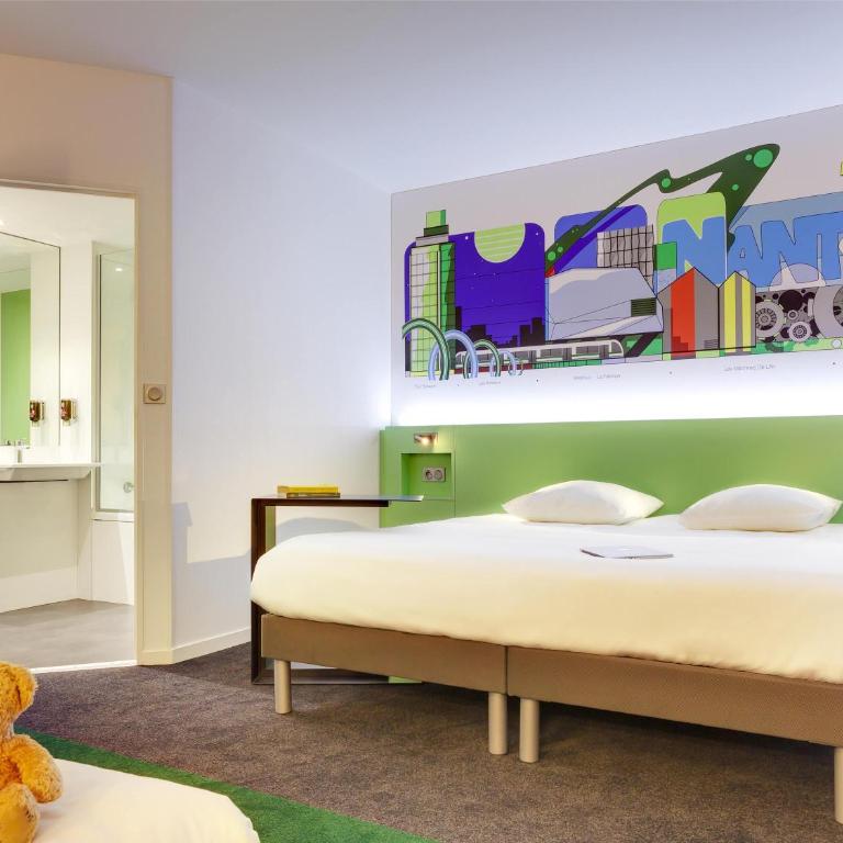 ibis Styles Nantes Centre Gare - Suite Familiale Standard avec Canapé-Lit - 2
