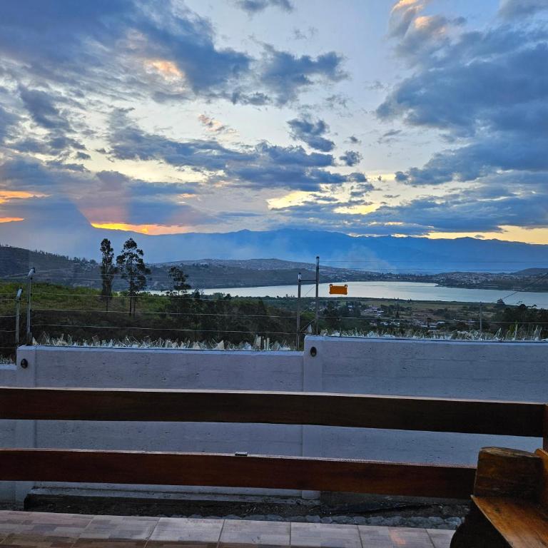 La casita del lago - Two-Bedroom House - 29