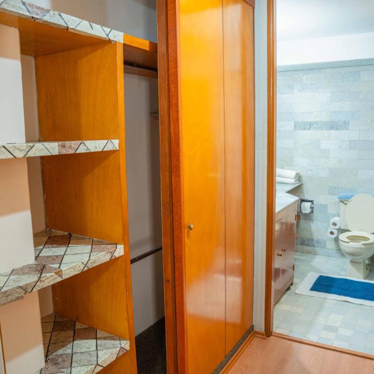Quiet & ideal bedroom in Del Valle - Double Room - 6