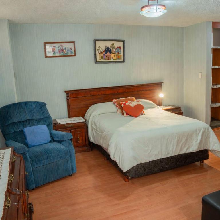 Quiet & ideal bedroom in Del Valle - Double Room - 1