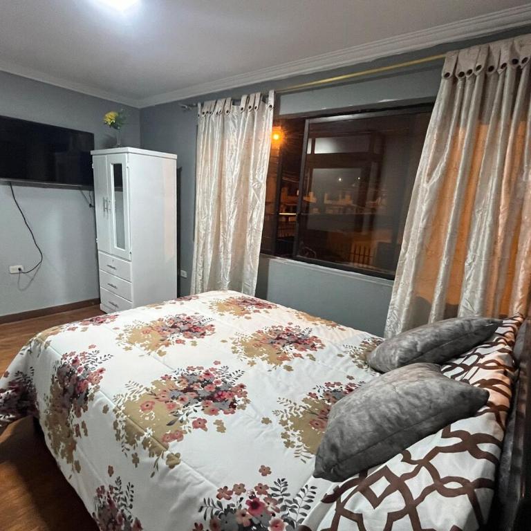 Departamentos en Cuenca - Habitación Doble con baño privado - 3