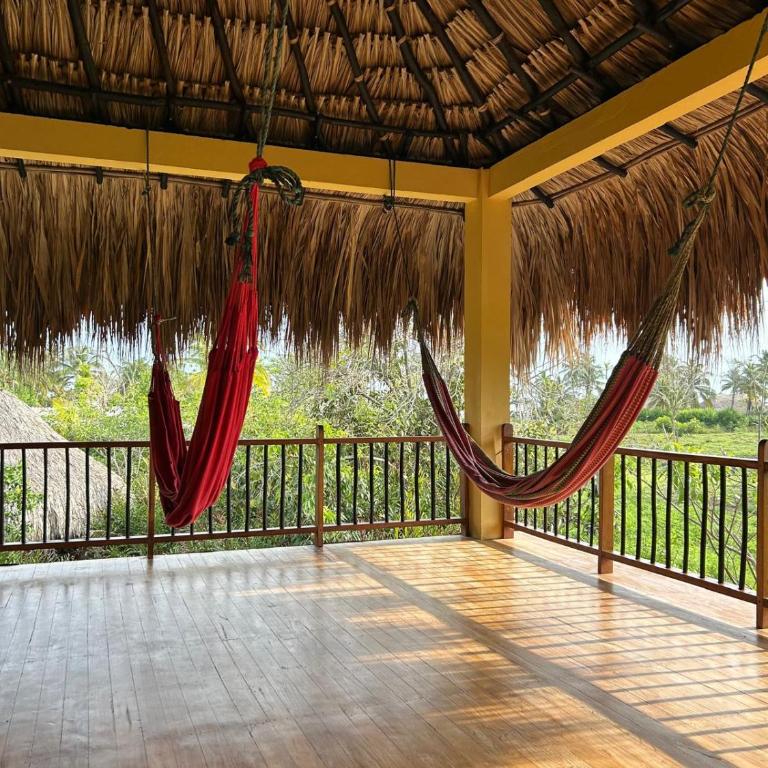 Refugio rodeado de mar, playa, manglar y aves - Habitación Doble Deluxe con balcón y vistas al mar - 7