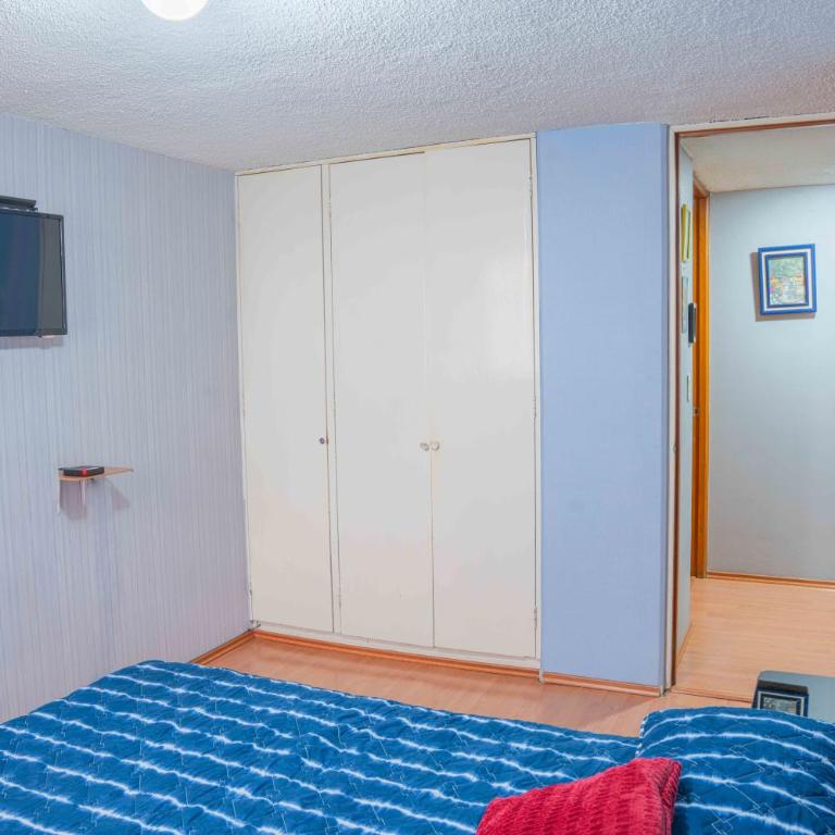 Quiet & ideal bedroom in Del Valle - Double Room with Shared Bathroom - 2