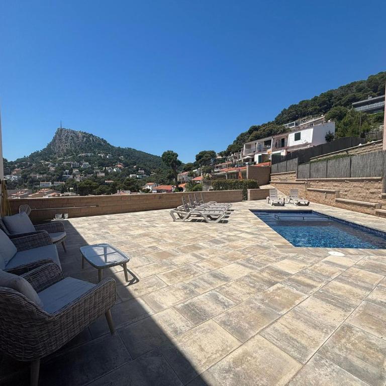 Villa de Lujo con Piscina Privada y Aire Acondicionado - L'Estartit - ES-323-95 - Villa - 32