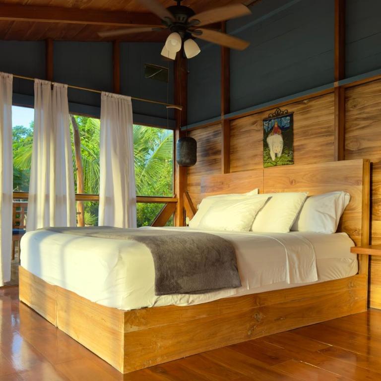 Casa Vikingo - A Unique, Secluded Highland Cabin - One-Bedroom Villa - 13