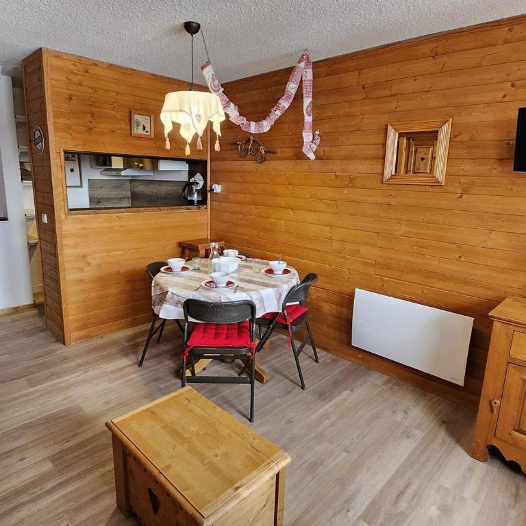 Appartement triplex cosy - 4 pers. (32m²) - FR-1-633-95 - Apartment - 2