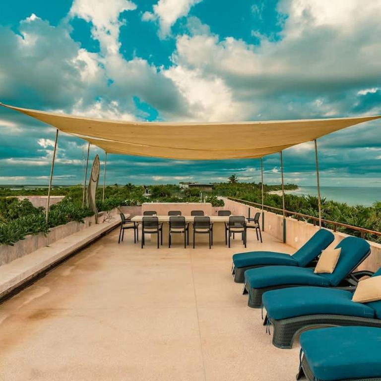 Design Award Beach House with Sky Pool Ocean Views - Villa - 40