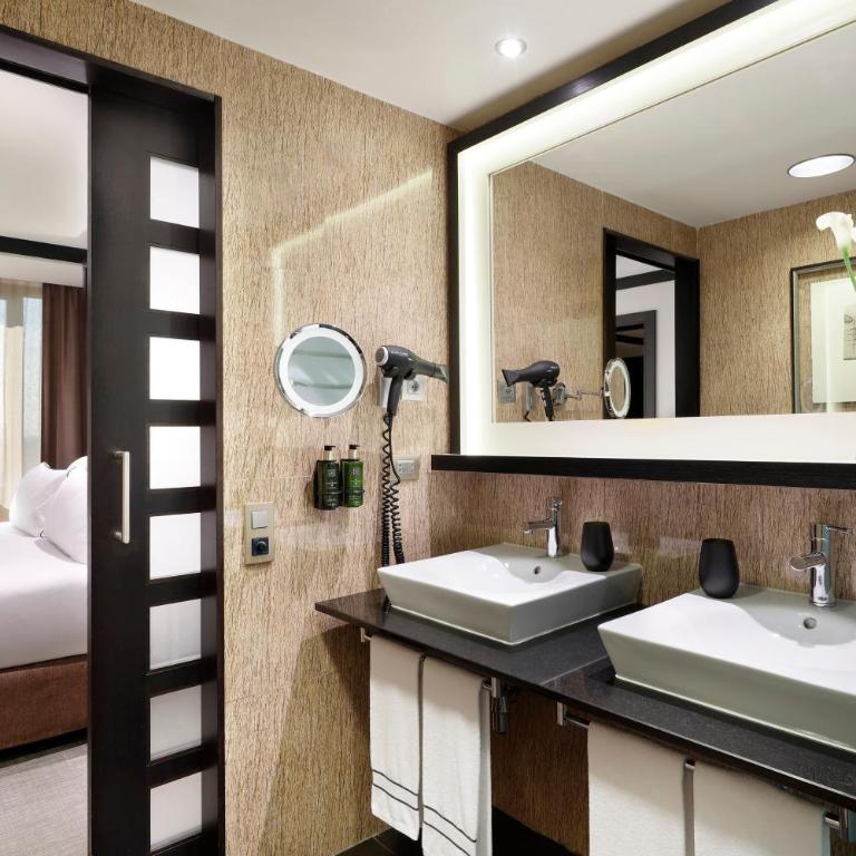 Meliá Barcelona Sarrià - The Level Suite - 5