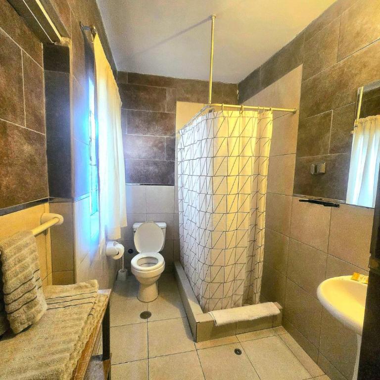 Casa Bolivar - Family Room - 2