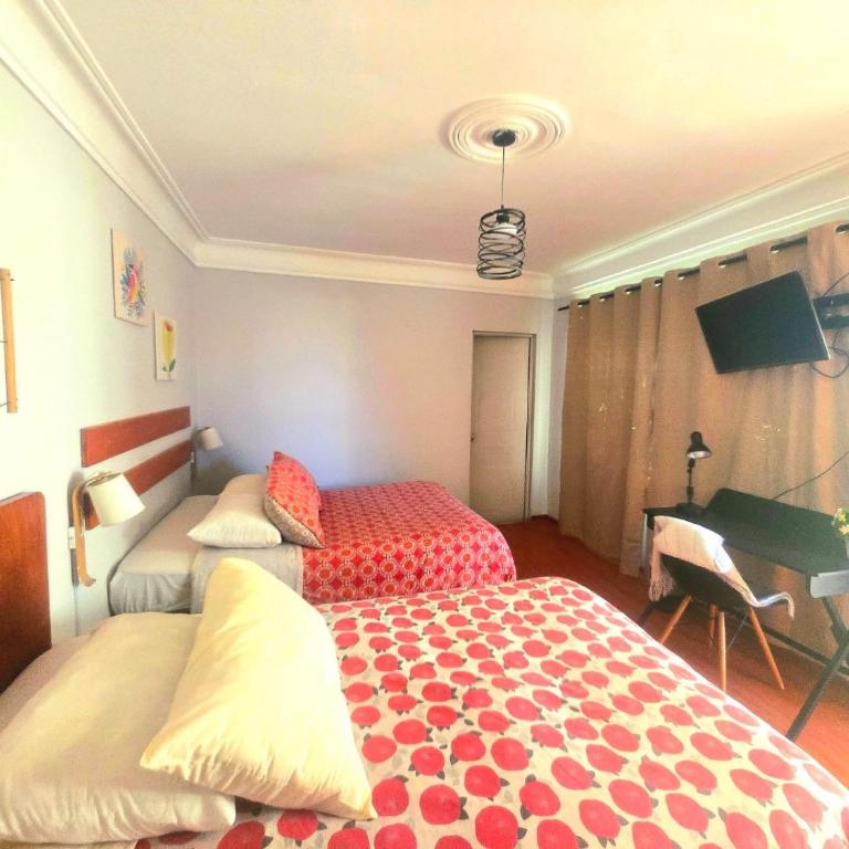 Casa Bolivar - Family Room - 4