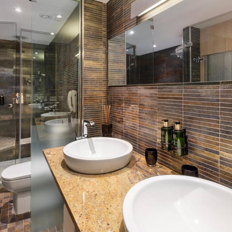 Meliá Sevilla - Habitación Premium The Level de 2 dormitorios - 1